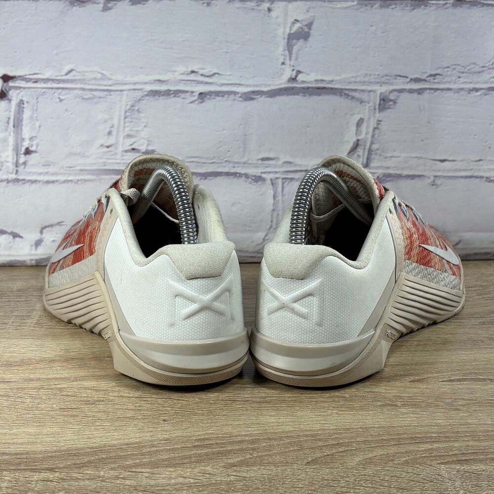Nike Metcon 6 Desert Sand Crimson Training Running Shoes Women's Size 8 Sneakers - Picture 4 of 8